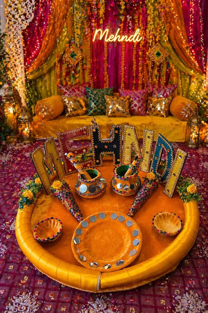 18-Inch Mehndi Thaal | Handcrafted Mirror Work Tray for South Asian Weddings